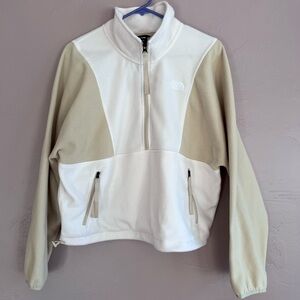 The North Face Beige and White Fleece Pullover